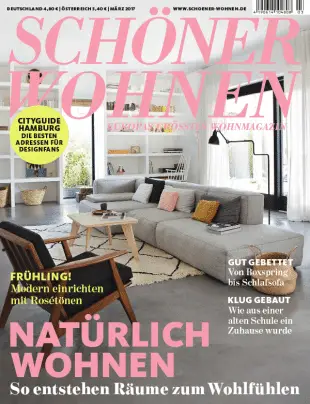Cover der Zeitschrift „Schöner Wohnen“ mit einem modernen Wohnzimmer, hellen Möbeln und einer gemütlichen Atmosphäre.
